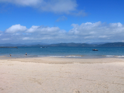 御座白浜海岸